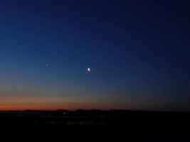 Planetary Alignment April 26, 2022